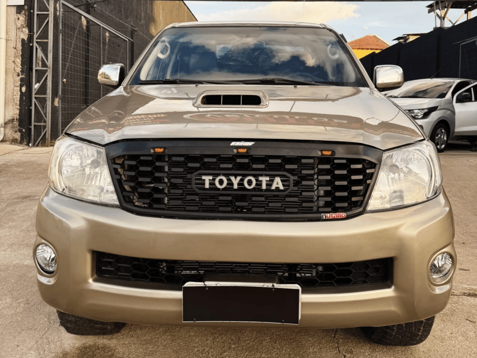 TOYOTA HILUX STD MANUAL 2006